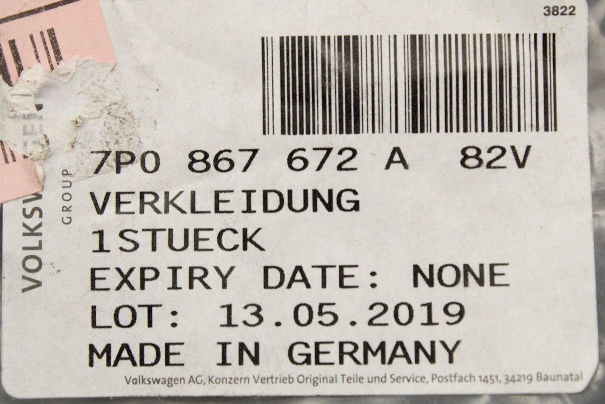 VW Touareg 2011-18 door window frame trim (front right) 7P0867672A 82V