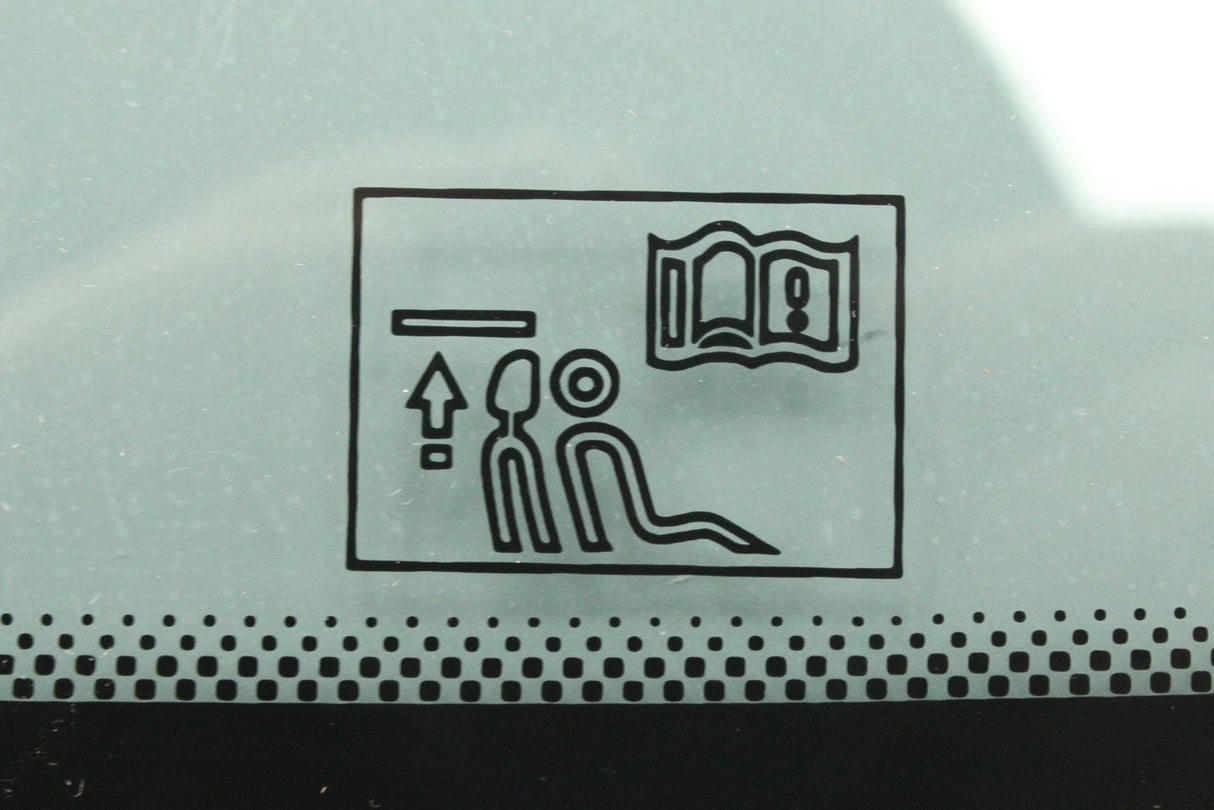 VW Fox 2005-2012 pop-out rear window (left) 5Z3847099D