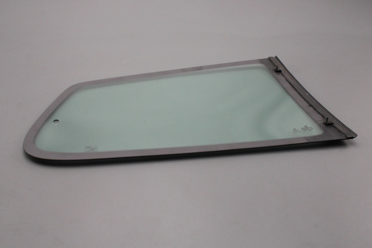 VW Fox 2005-2012 pop-out rear window (left) 5Z3847099D