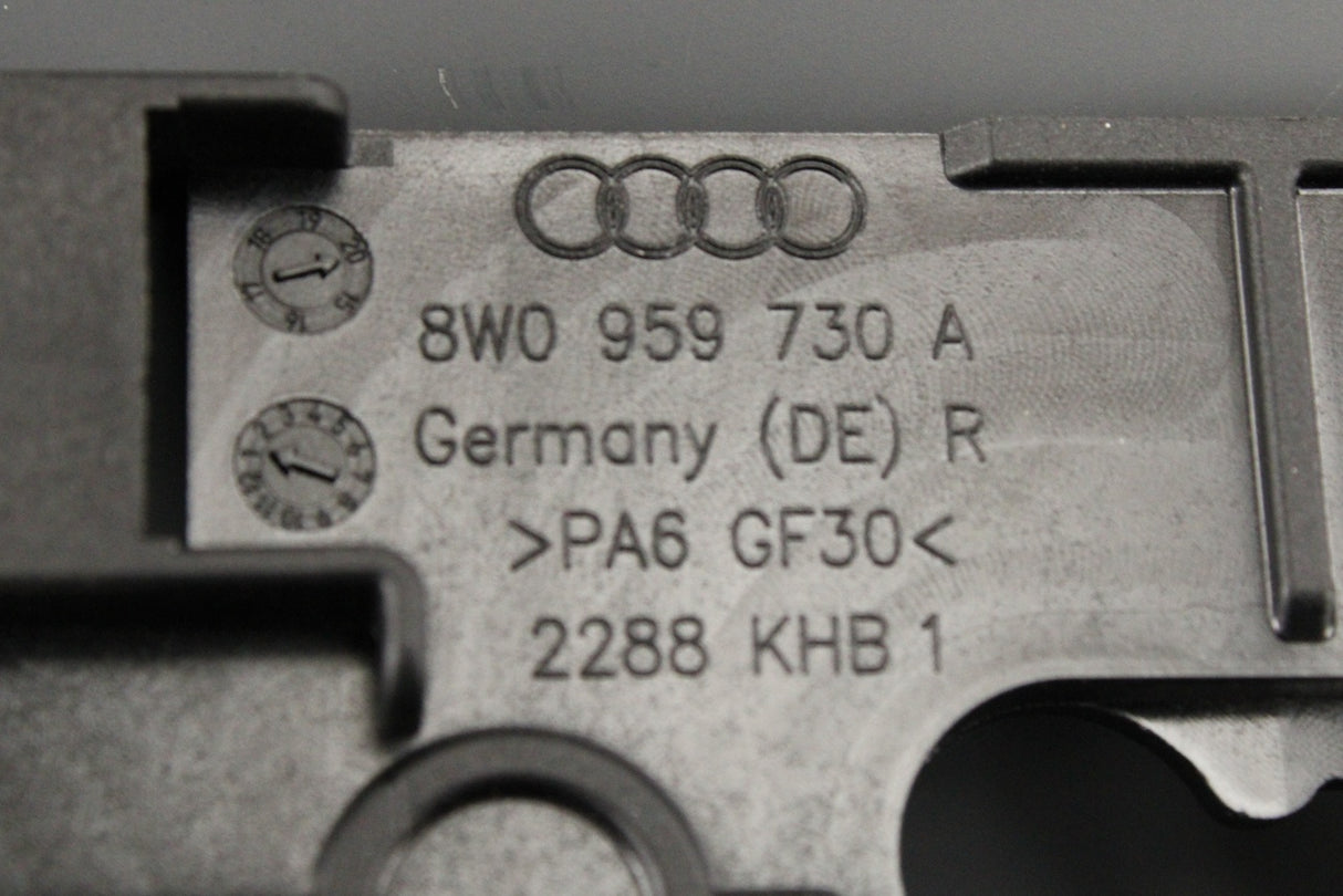 Audi A4 A5 A6 A7 Q3 Q7 Q8 seat control unit bracket (right) 8W0959730A