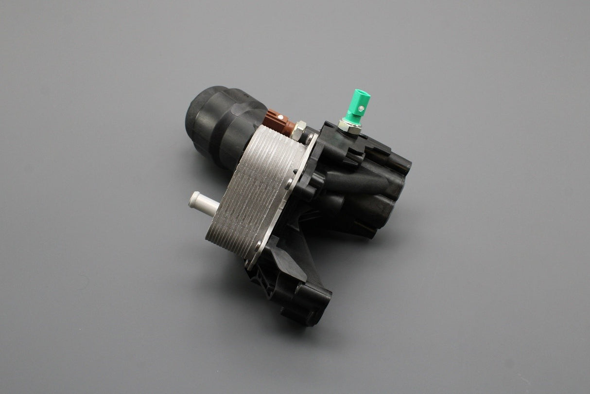 Audi A4 2010-2016 A5 A6 Q5 2.0 TDI engine oil filter housing 03N115389H