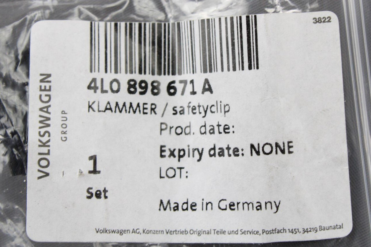 VW Audi Skoda Panoramic sunroof wind deflector securing clips 4L0898671A