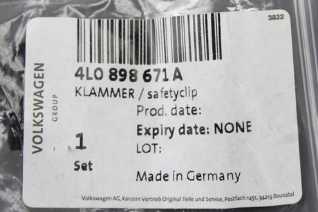 VW Audi Skoda Panoramic sunroof wind deflector securing clips 4L0898671A