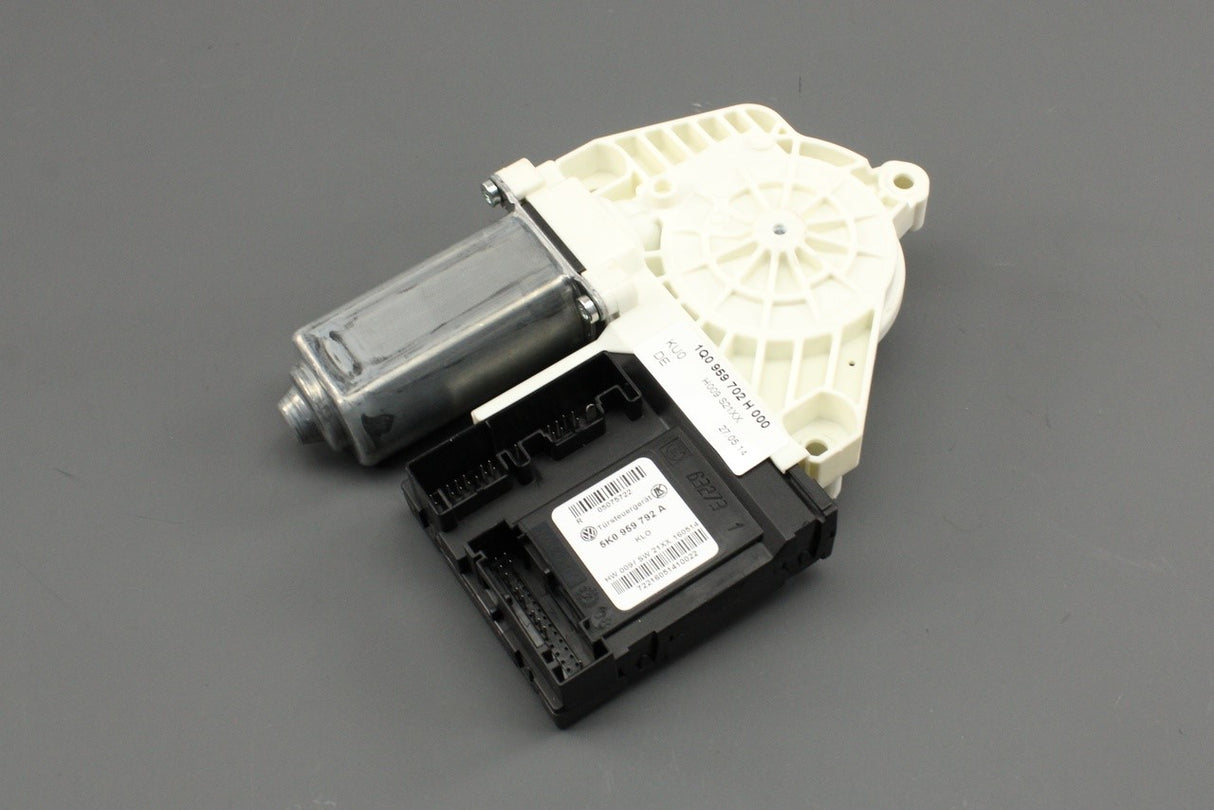 VW Eos Golf Cab Scirocco window regulator motor (right) 1Q0959702H Z1C