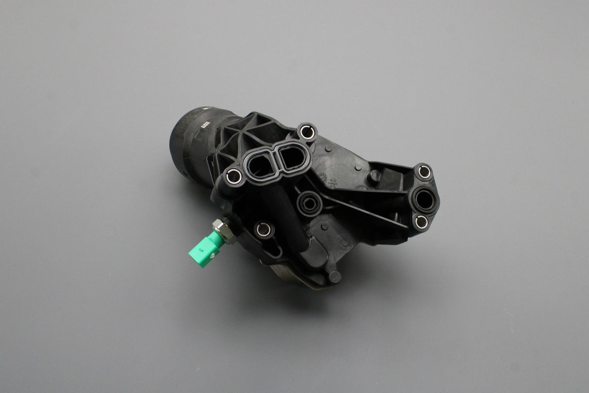 Audi A4 2010-2016 A5 A6 Q5 2.0 TDI engine oil filter housing 03N115389H