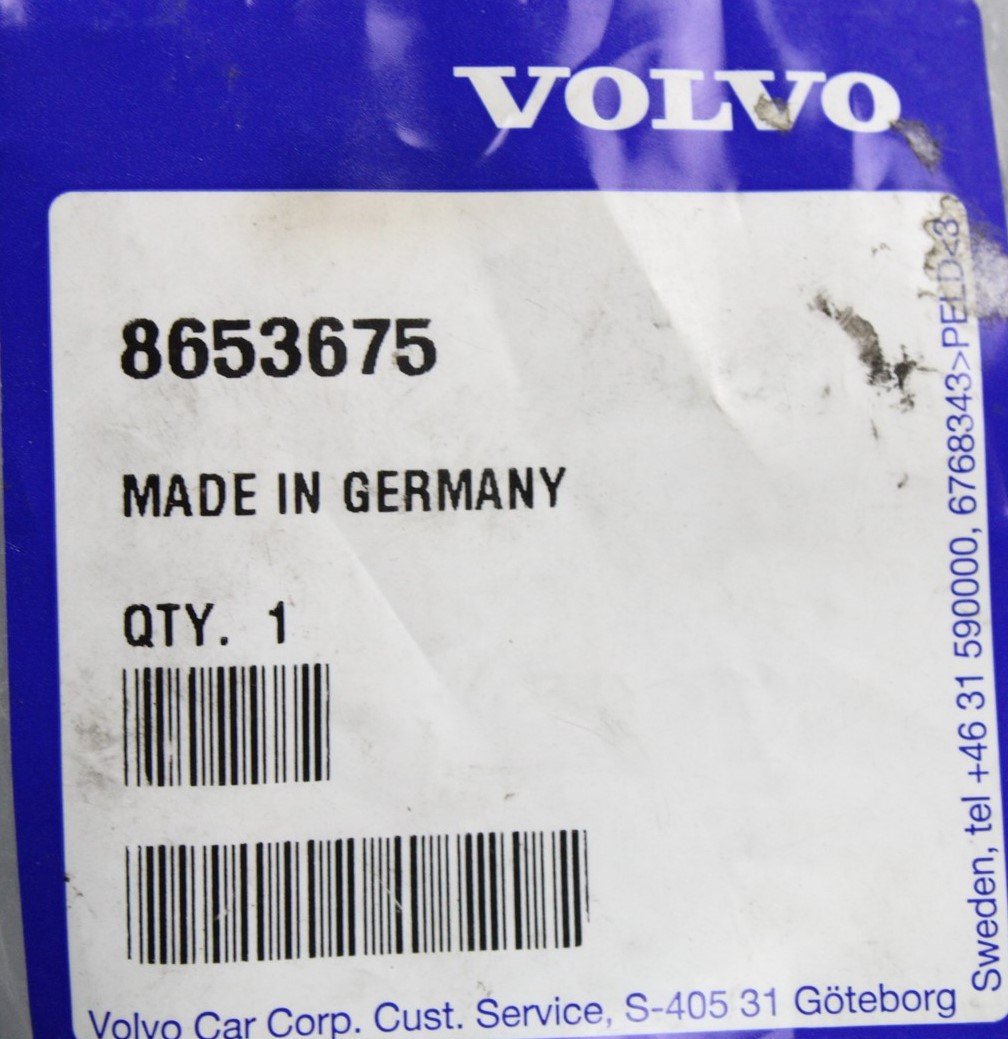 Volvo fuel pipe 8653675