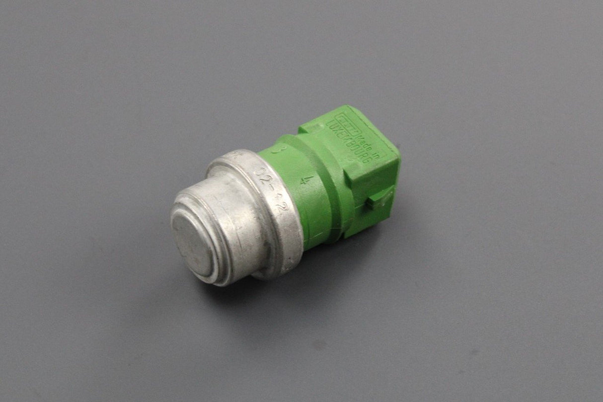 Volvo coolant temperature sensor 30810074