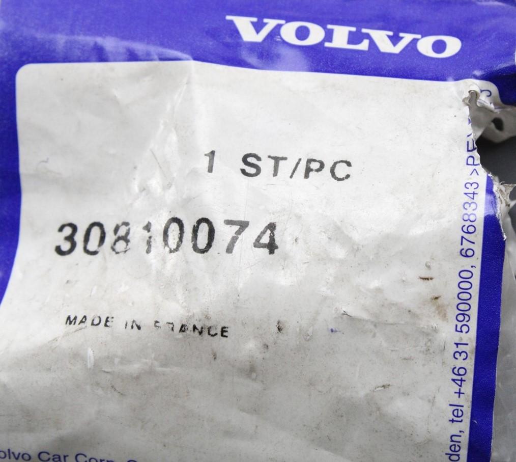 Volvo coolant temperature sensor 30810074