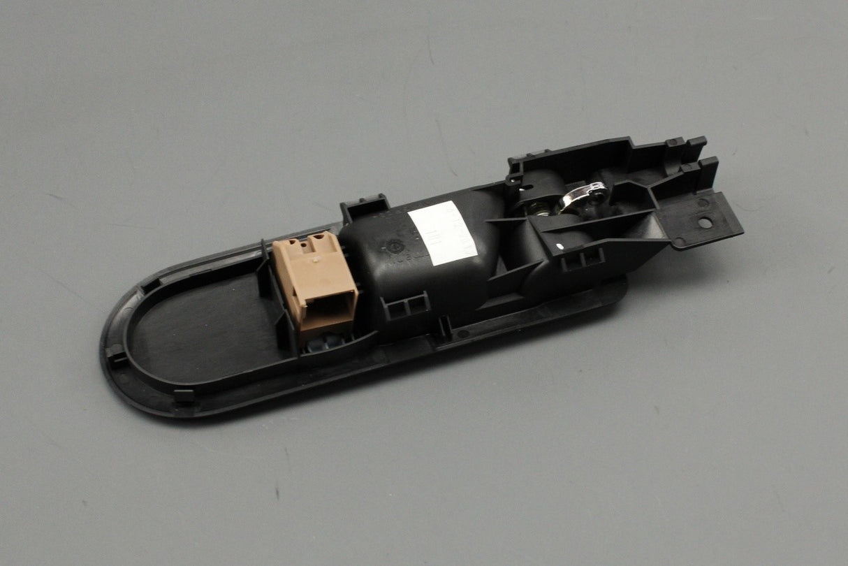 VW Beetle 1999-2010 front interior door handle (left) 1C2837113M 1QA