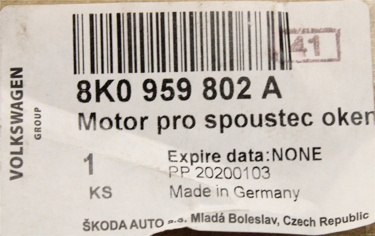 Skoda Superb 2008-15 front electric window motor (right) 8K0959802A