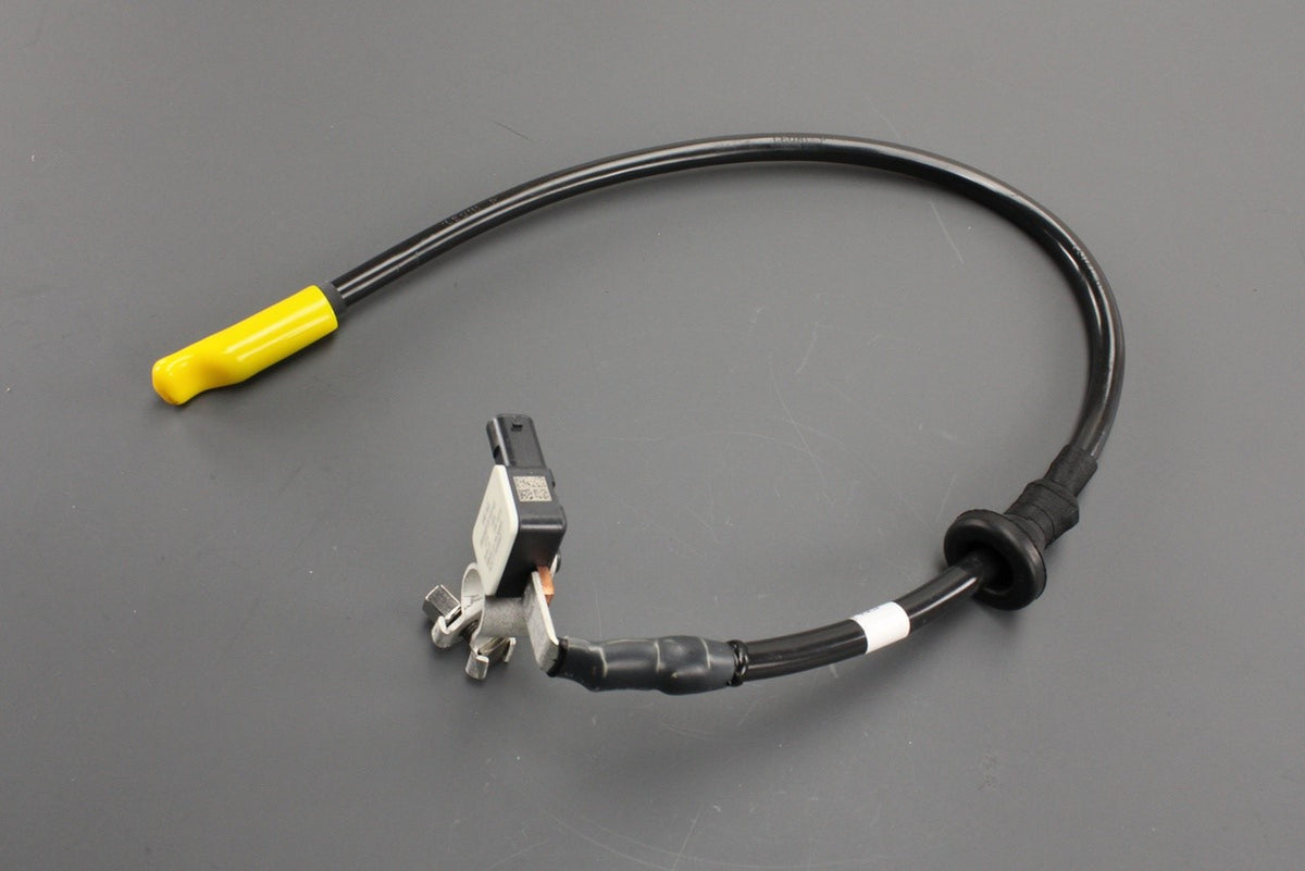 Skoda Octavia 2020-on battery line with control unit 5WA915181G, view 1