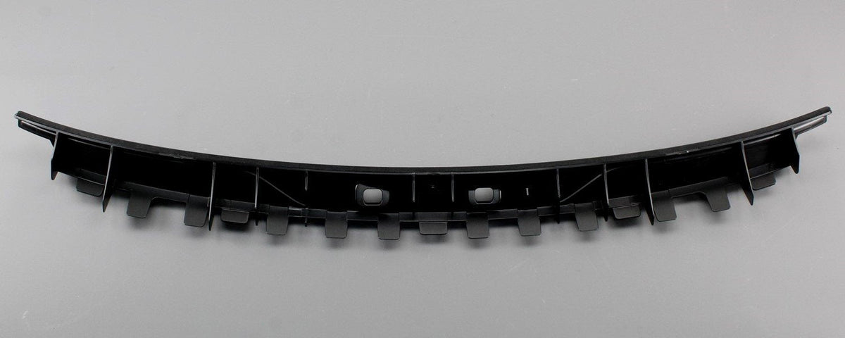 SEAT Ateca 2016- retainer/bracket for rear boot lid spoiler 575827950, view 1