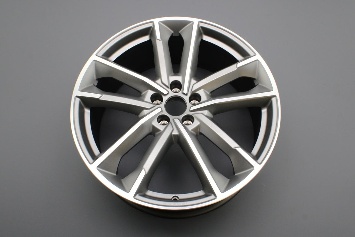 Audi A6 S6 2019-2026 Audi Sport alloy wheel (21x8.5) 4K0601025AE