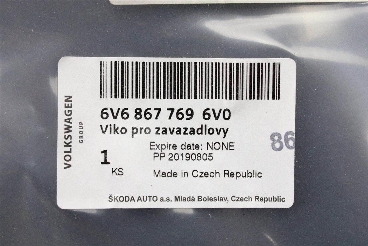 Skoda Fabia 6V 2015-21 parcel shelf load cover (hatchback) 6V6867769 6V0