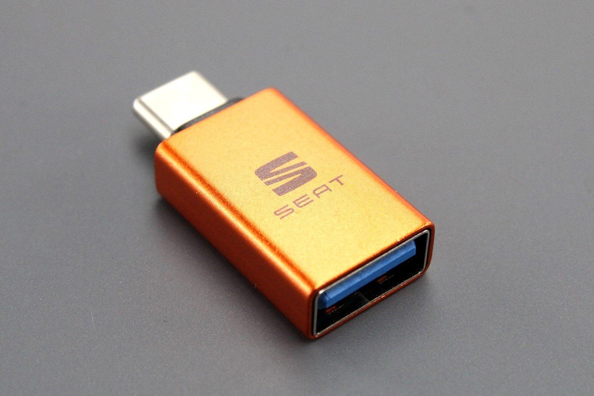 SEAT USB type C to USB A charging and data transfer adapter 000051444AP