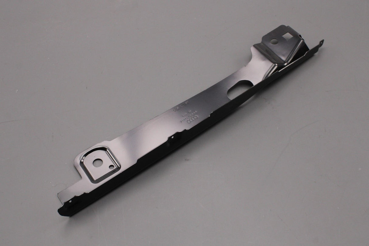 Audi A3 S3 RS3 8V 2013-2020 front wing upper bracket (right) 8V0821468E