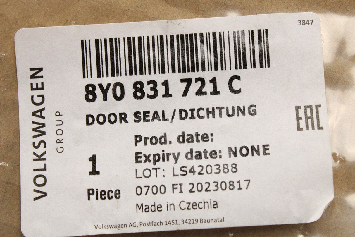 Audi A3 S3 2020-on inner door seal (front) 8Y0831721C