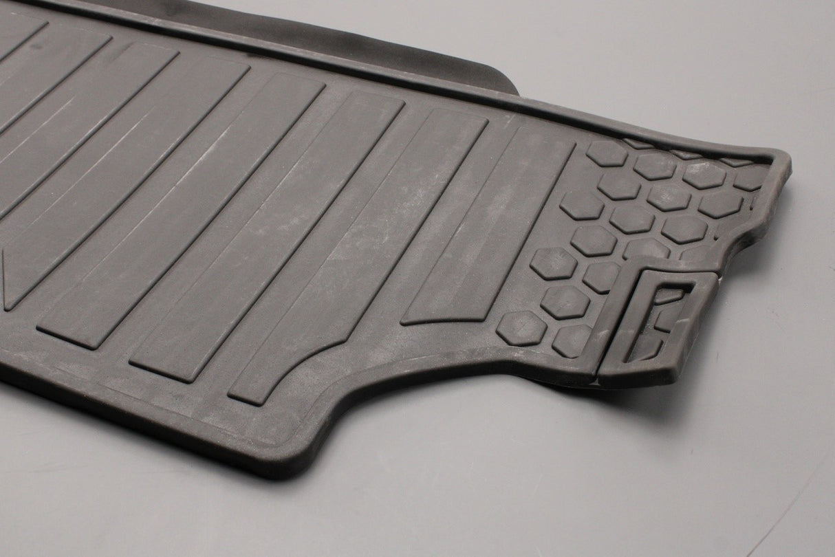 Land Rover Defender SWB 2020-on rubber boot liner VPLES0565