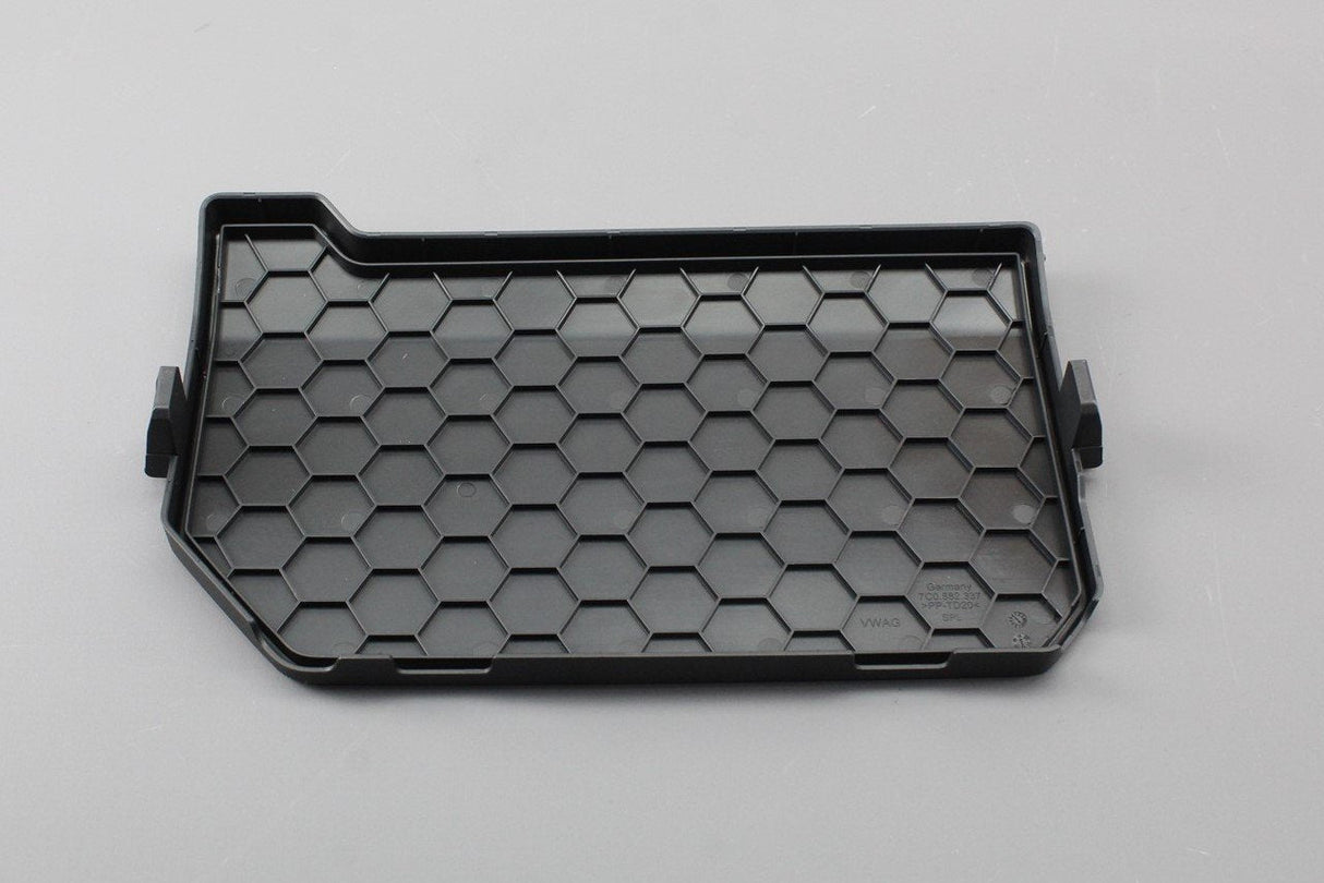 VW Crafter 2017-on under seat fuse box trim cover lid 7C0882337 82V