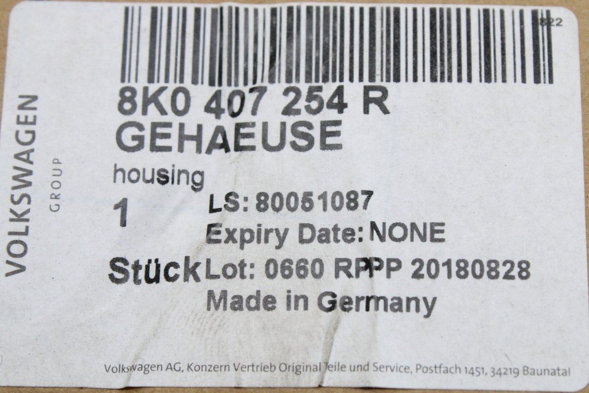 Audi A4 S4 A5 S5 Q5 2008-2016 steering knuckle (right) 8K0407254R