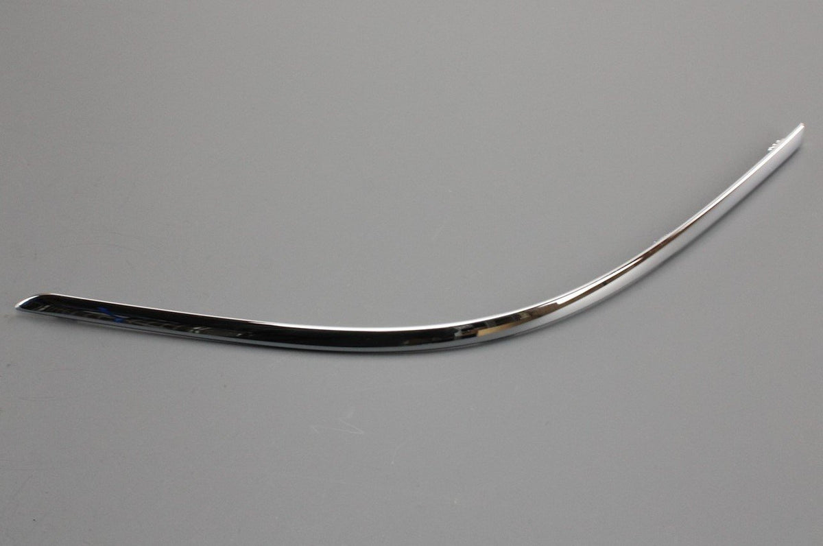 Mercedes-Benz A-Class trim strip (chrome) A1698851021, view 1