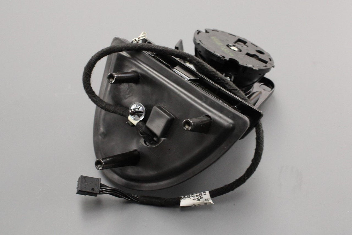 Mercedes-Benz GL X164 wing mirror housing (left) A1648100593