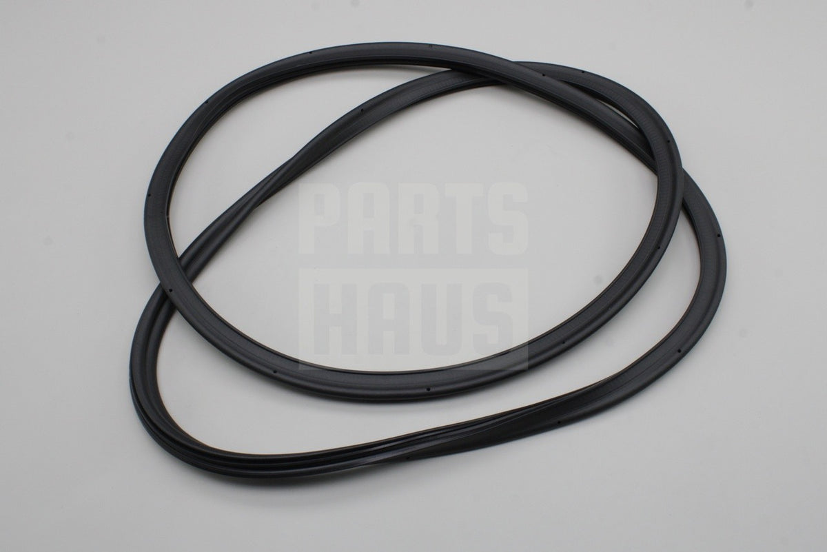 Audi A1 2019-on tailgate boot lid seal 82A827705A