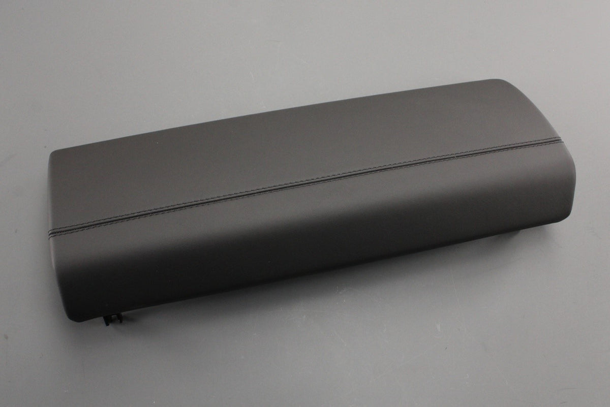 Land Rover Discovery 5 17-on RHD glovebox door (leather) LR088817, view 1