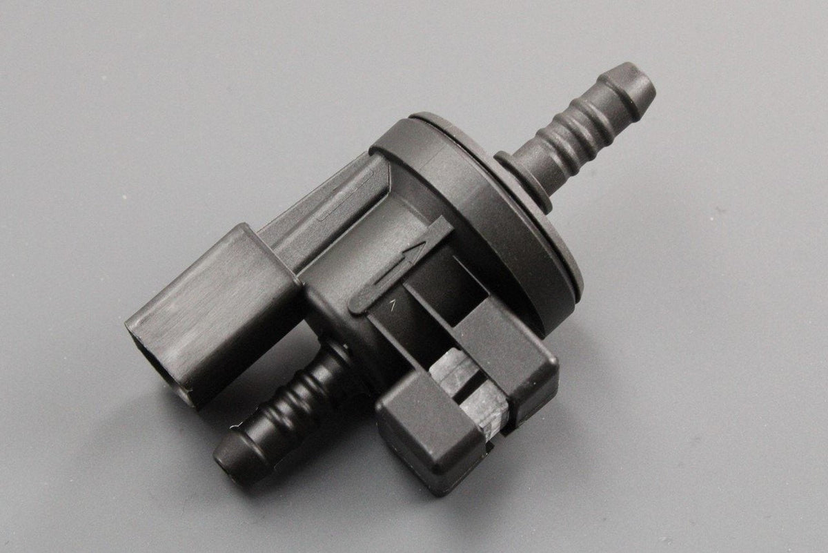 VW Audi Skoda SEAT intake vacuum system valve 06E906517A, view 1