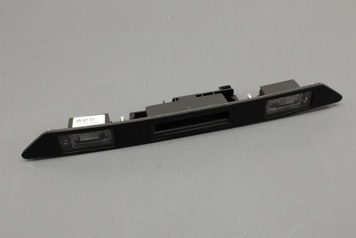 Audi A3 8P A4 B6 A6 Q7 boot handle number plate light unit 8P4827574 3FZ