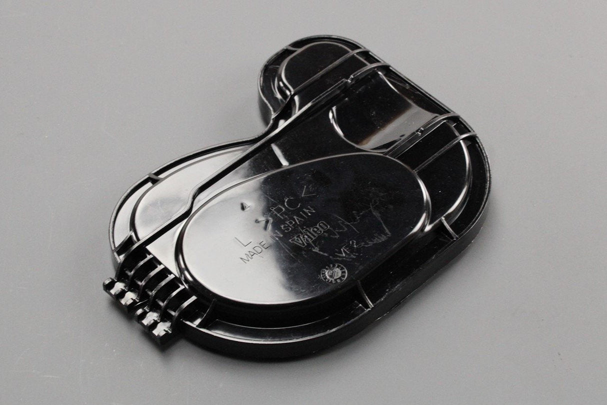 VW Golf MK4 1998-2004 headlight cover cap Valeo (left) 1J1941607B