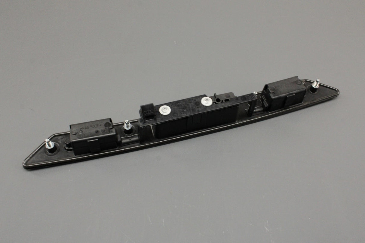 Audi A3 8P A4 B6 A6 Q7 boot handle number plate light unit 8P4827574 3FZ