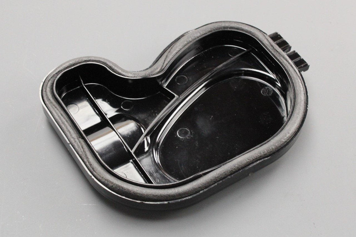 VW Golf MK4 1998-2004 headlight cover cap Valeo (left) 1J1941607B