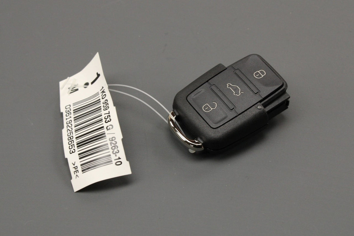 VW Golf MK5 Caddy Eos Tiguan Scirocco 3 button key fob 1K0959753G 9B9, view 1