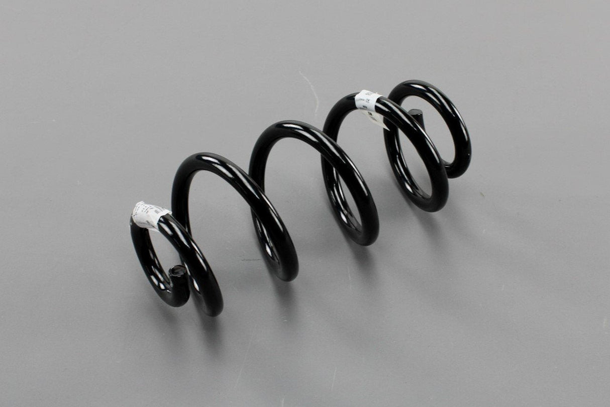 Audi A4 S4 RS4 A5 S5 RS5 2016-Onward rear sports coil spring 8W0511115EN