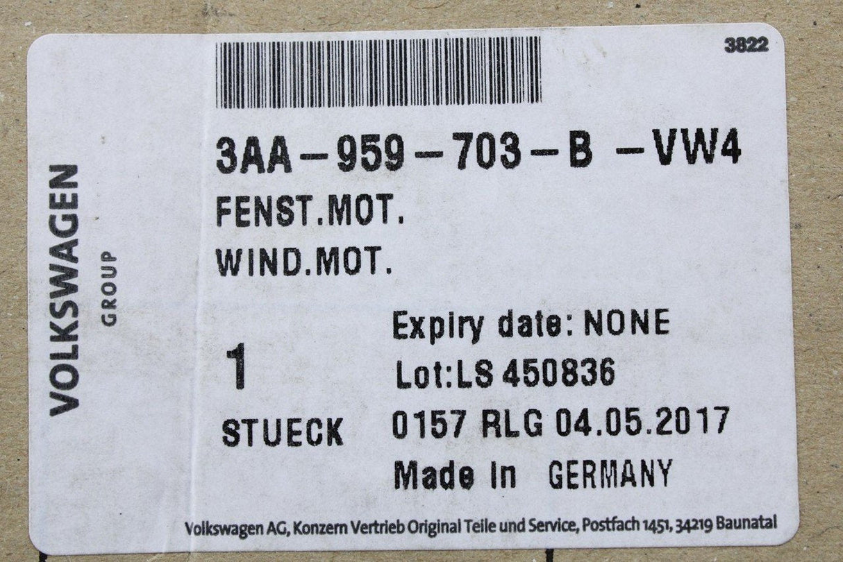 VW Passat B7 Estate 2011-15 rear window motor (left) 3AA959703B VW4