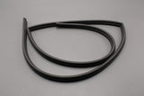 Land Rover Defender L316 2007-2016 front door seal (right) LR077687