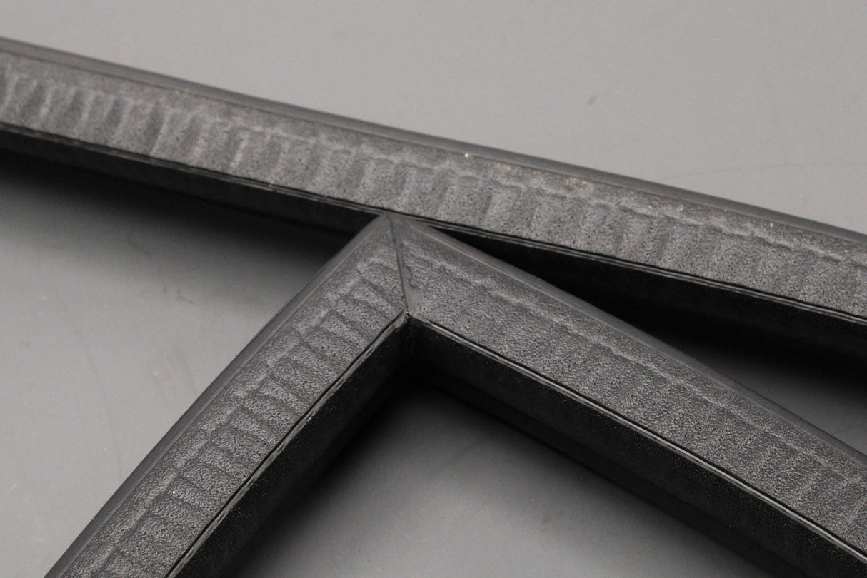 Land Rover Defender L316 2007-2016 front door seal (right) LR077687