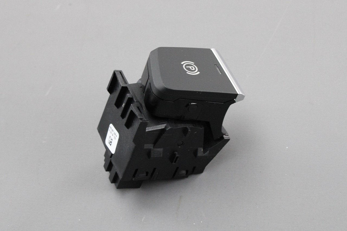 Audi A4 RS4 A5 RS5 Q7 electric parking hand brake switch 4M2927225A