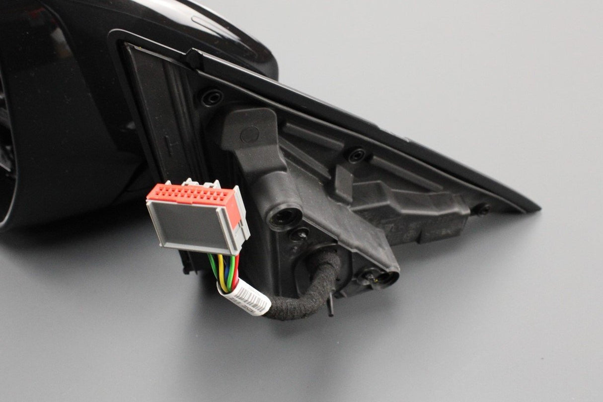 Land Rover wing mirror housing (left) LR068140