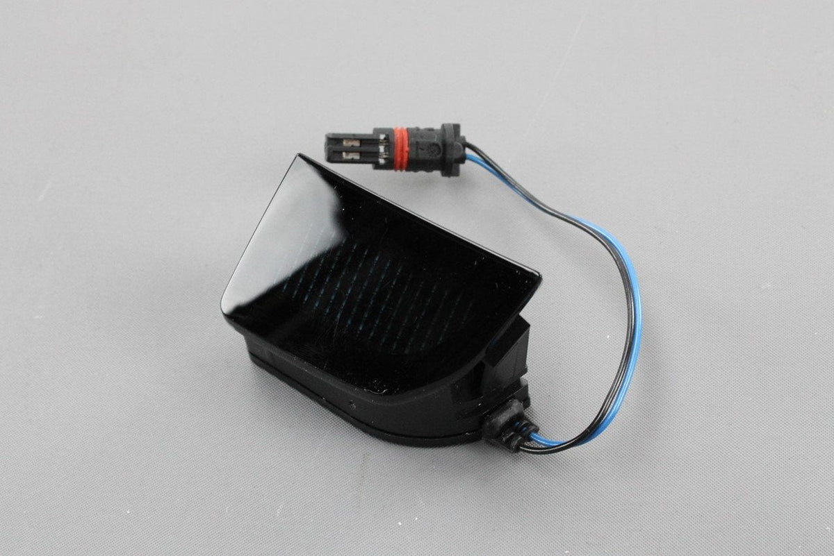 Audi A7 RS7 11-18 lane change assist warning display (left) 4G8949145A, view 1