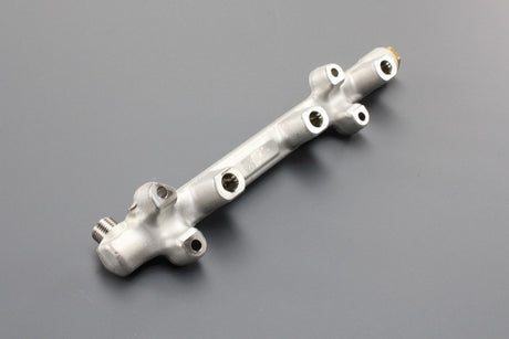 VW Golf MK8 Polo AW Audi A1 A3 Skoda SEAT fuel rail (1.0 TSI) 05C133320A