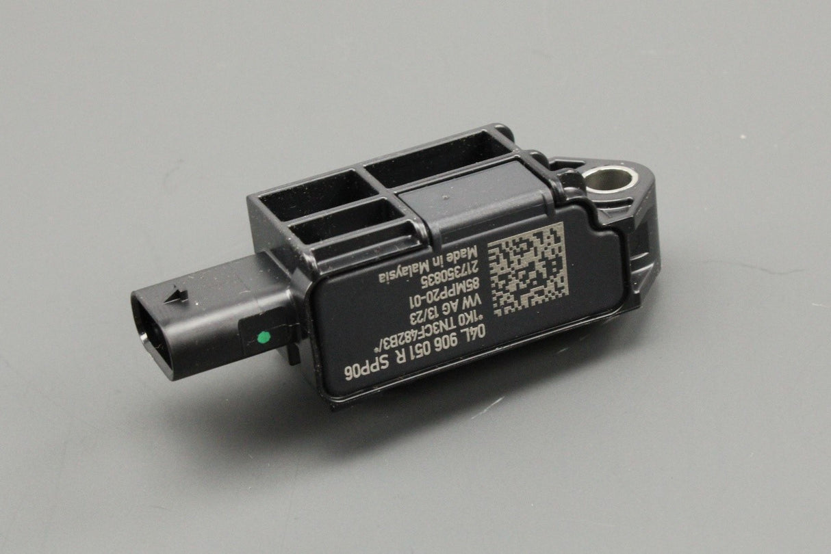 VW Audi Skoda SEAT 2.0 TDI DPF pressure difference sensor 04L906051R