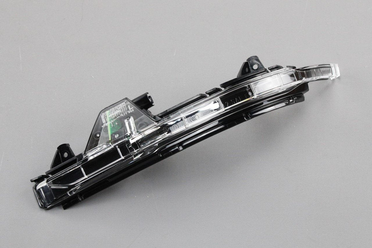 Audi A7 RS7 15-18 mirror turn signal indicator lens (left) 4G8949101A, view 1