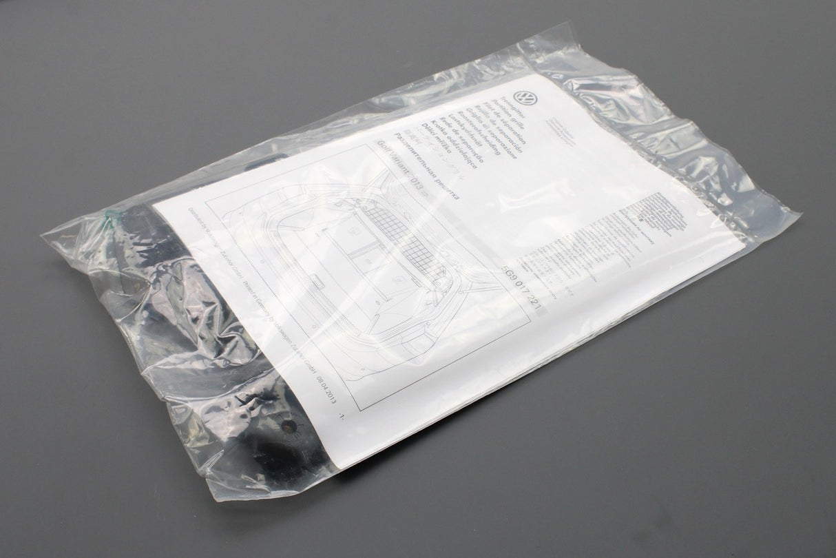 VW Golf Estate MK7 MK7.5 dog guard partition 5G9017221