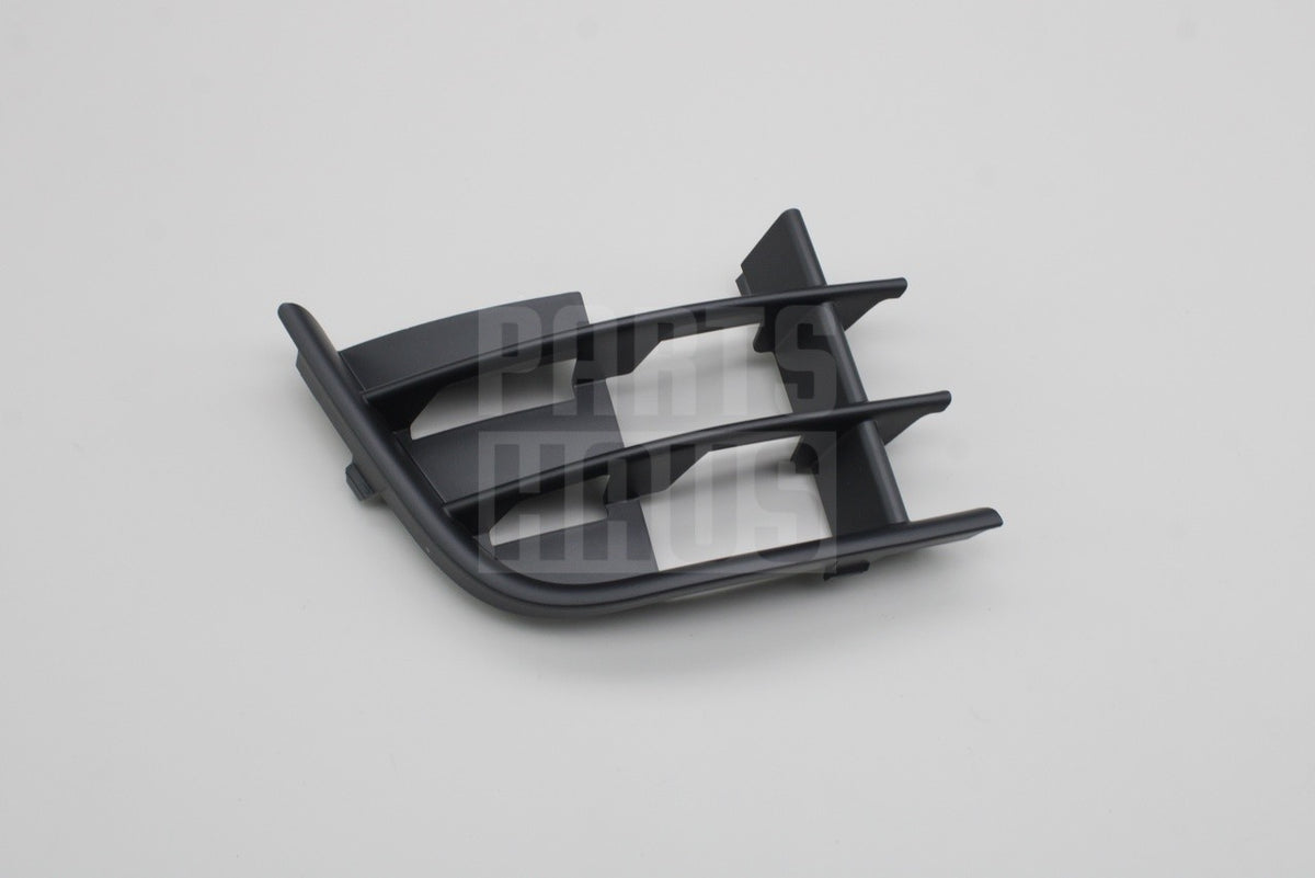 Skoda Fabia Roomster 2011-2015 lower grille (front right) 5J0853666A 9B9, view 1