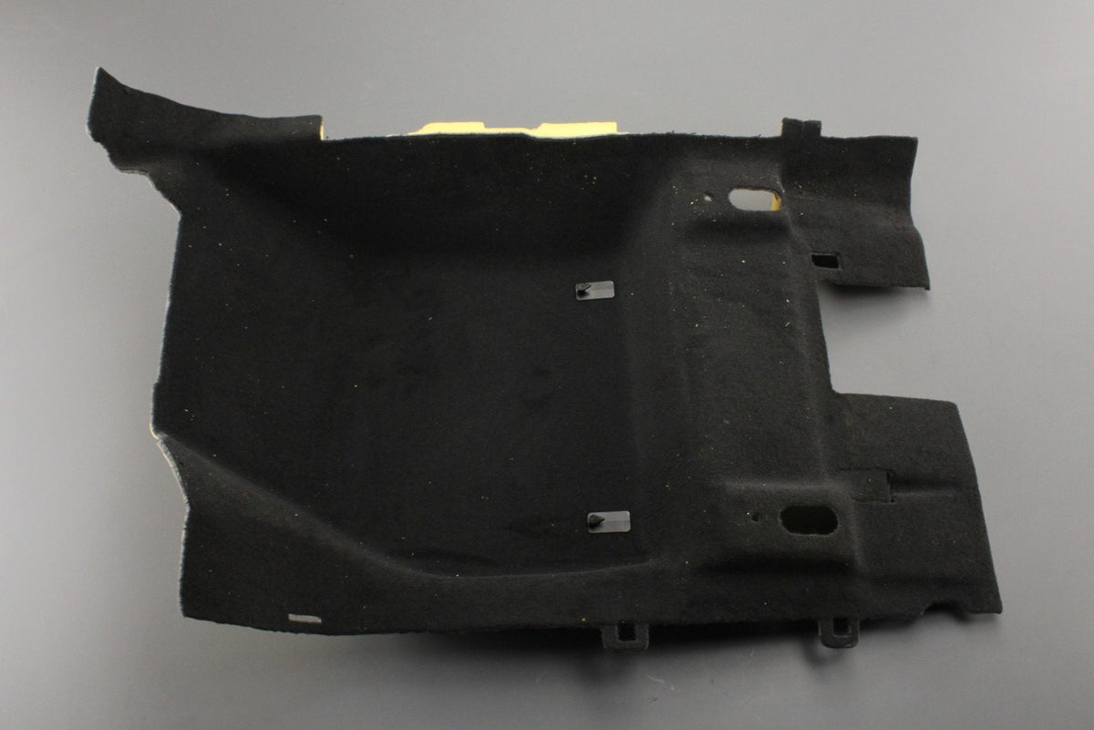 Land Rover Discovery Sport 15-on front floor carpet (left) LR149601, view 1