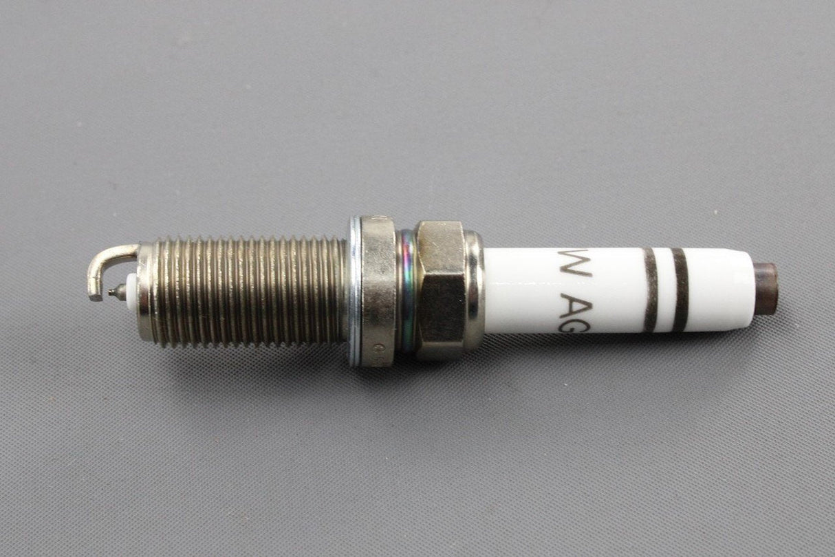 VW Audi Skoda SEAT 2.0 TSI TFSI spark plugs (x4) 06K905611C
