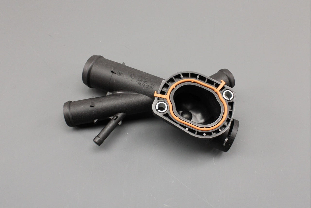 VW Golf Audi Skoda SEAT 2.0 coolant thermostat housing (TDI) 03L121132AA, view 1