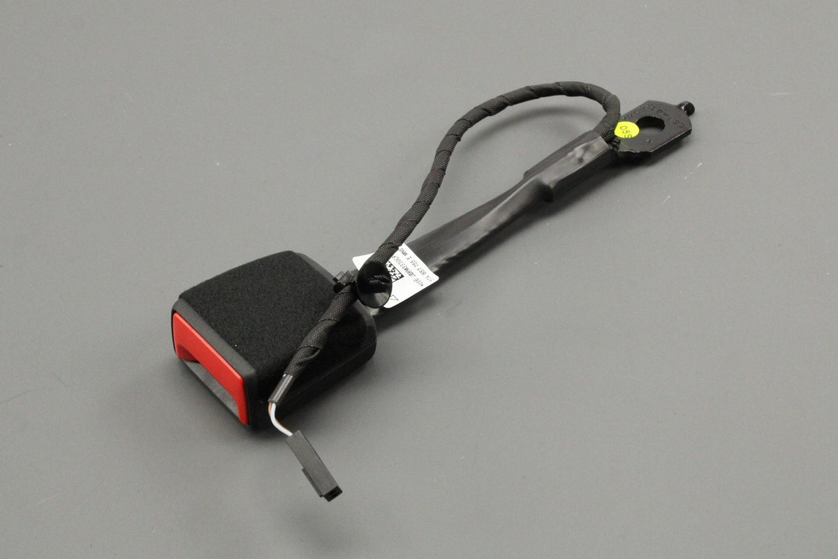 Skoda Karoq 2018-on front seat belt latch 57A857755E MNB, view 1